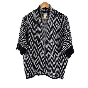 Chicos black and white geometric cardigan sweater size small (Chico’s size 0)